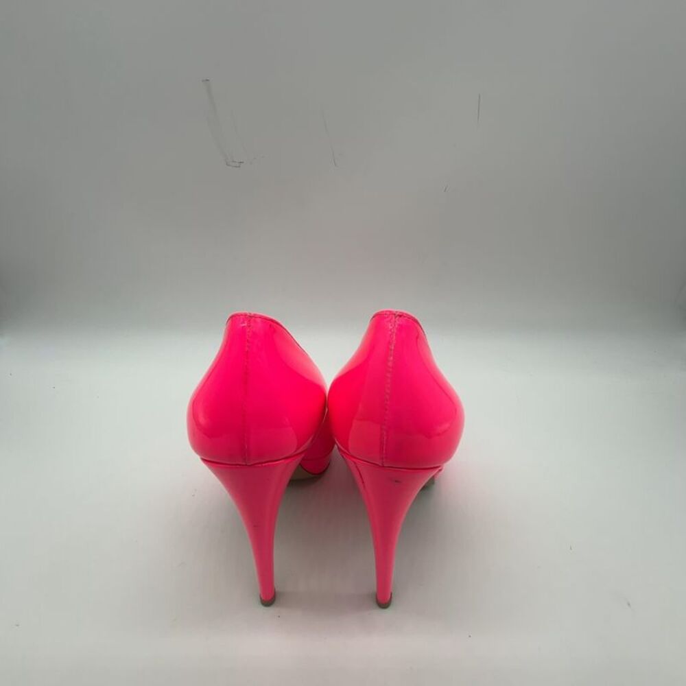 Prada Women's Pumps - Picture 2 of 6